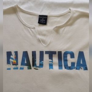 Nautica 🌊 100% cotton medium T-shirt 👕